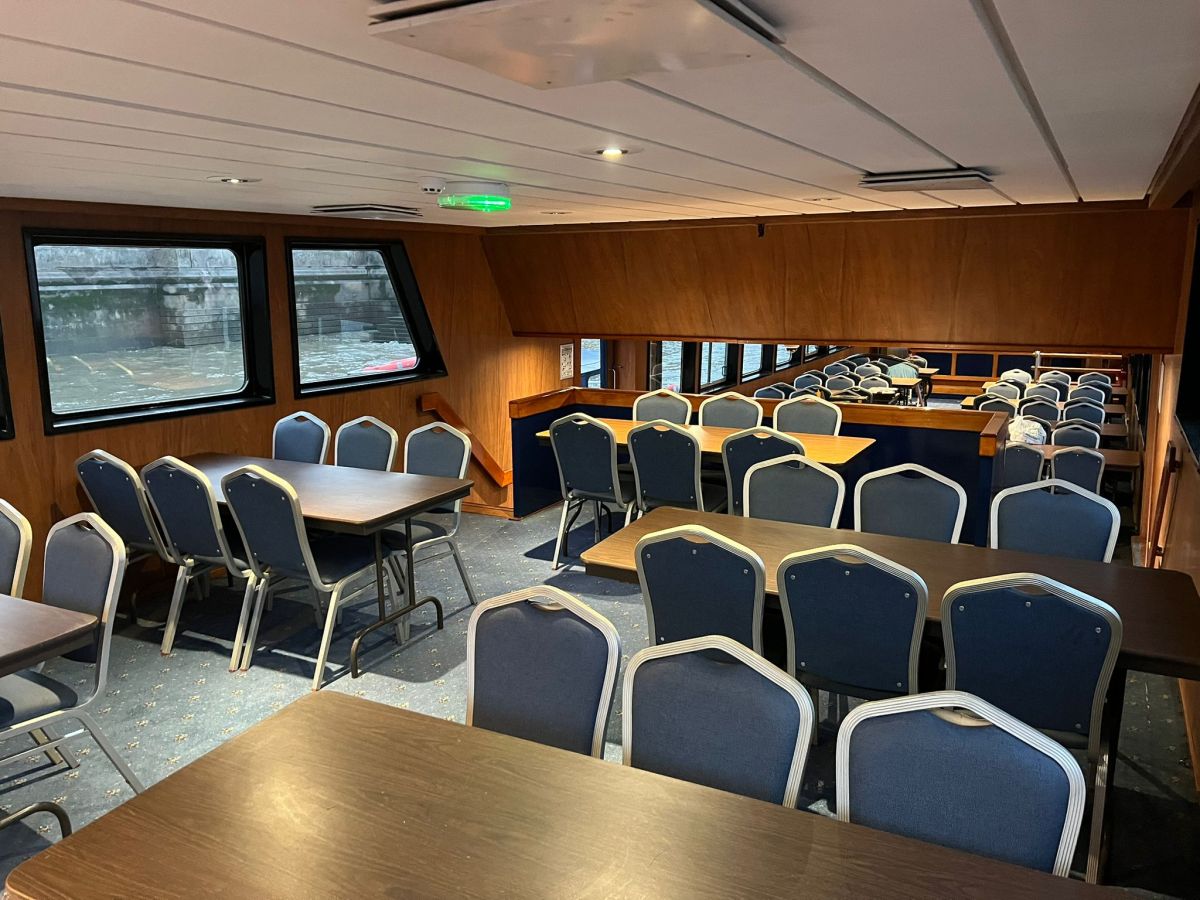 Thames Princess Main Deck - upper level seating